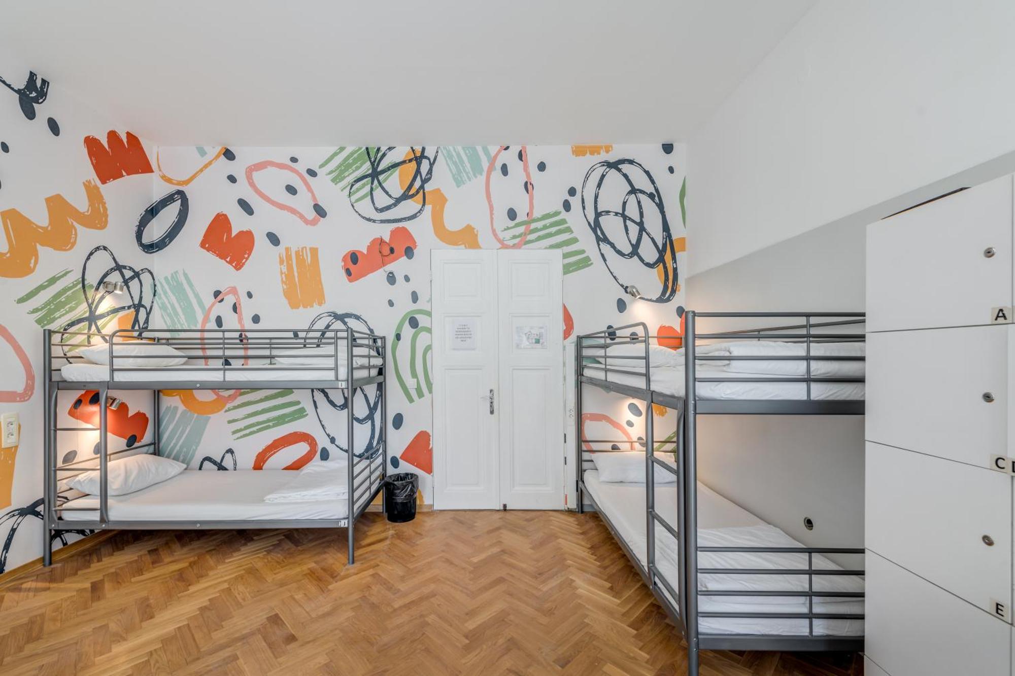 Hostel Colors Of Adriatic - Youth Only Split Eksteriør billede